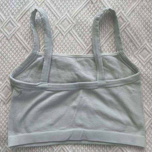 Off-white Ribbed Crop Top - Picture 2 of 3